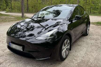 Tesla Model Y 66.300 km 30.990 &euro; Allersberg 90584