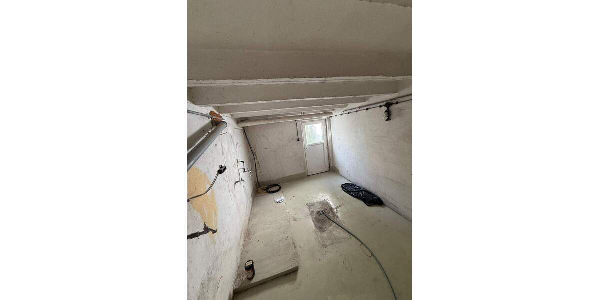 Reihenmittelhaus Nürnberg Thon - 9 Zimmer, 110 m&sup2;, 380.000&euro; | Angebot:25877148