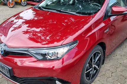 Toyota Auris 57.900 km 13.500 &euro; Nürnberg 90453