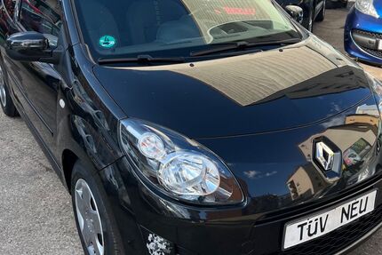 Renault Twingo 63.000 km 3.890 &euro; Nürnberg 90431