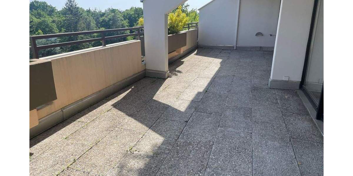 Etagenwohnung Nürnberg Langwasser - 3 Zimmer, 95 m&sup2;, 1.080&euro; | Angebot:25668717