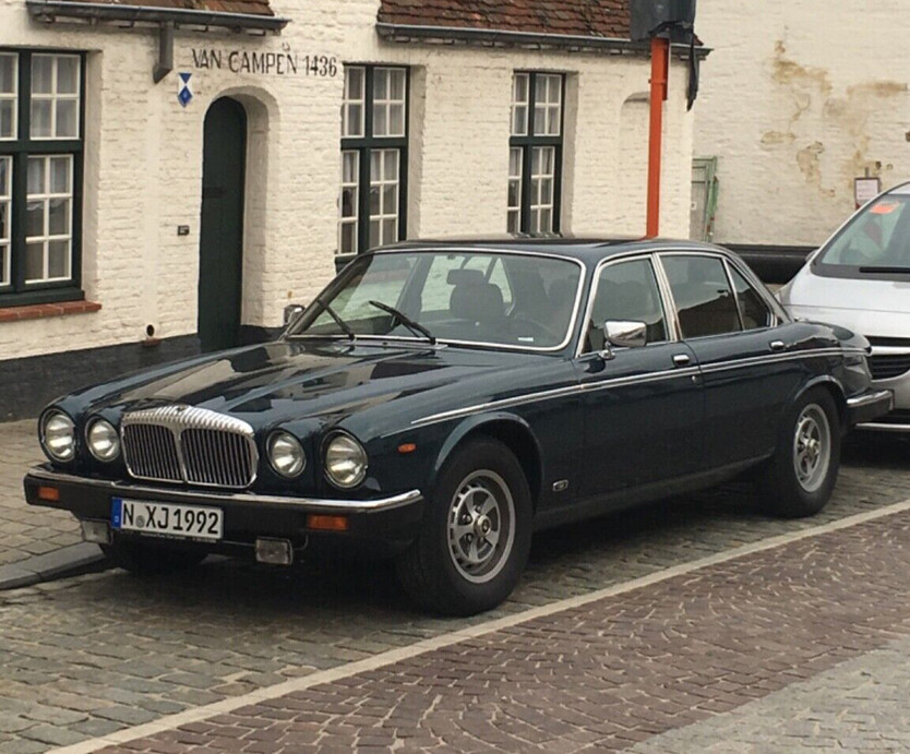 XJ12