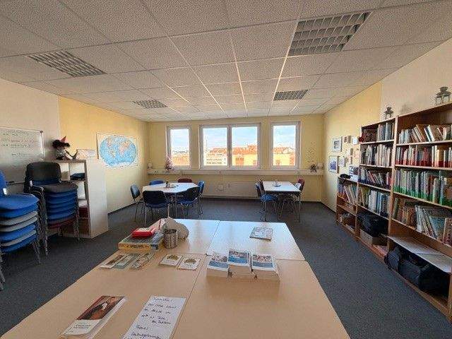 Gewerbeobjekt Fürth Südstadt - 5 Zimmer, 187 m&sup2;, 1.870&euro; | Angebot:24594252