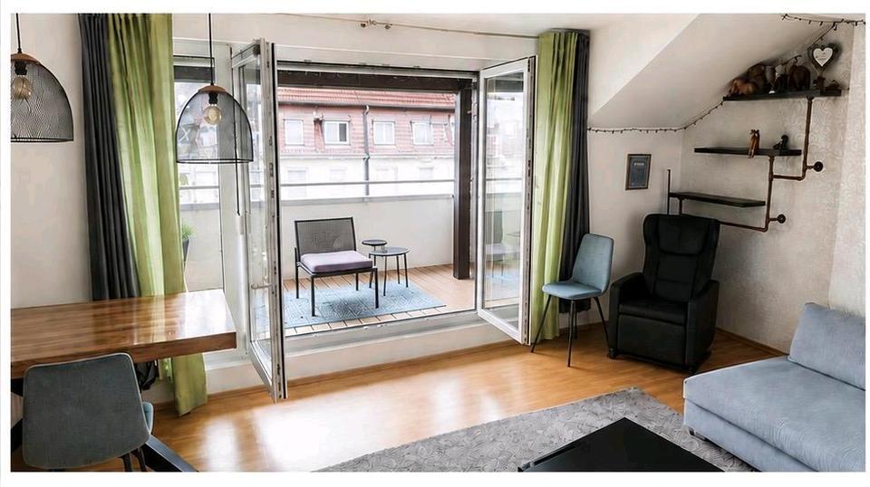 Dachgeschoßwohnung Nürnberg Eberhardshof - 4 Zimmer, 100 m&sup2;, 340.000&euro; | Angebot:27287307