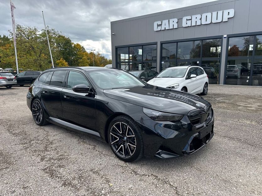 BMW M5 4.990 km 128.999 € Fürth bei Nürnberg 90763