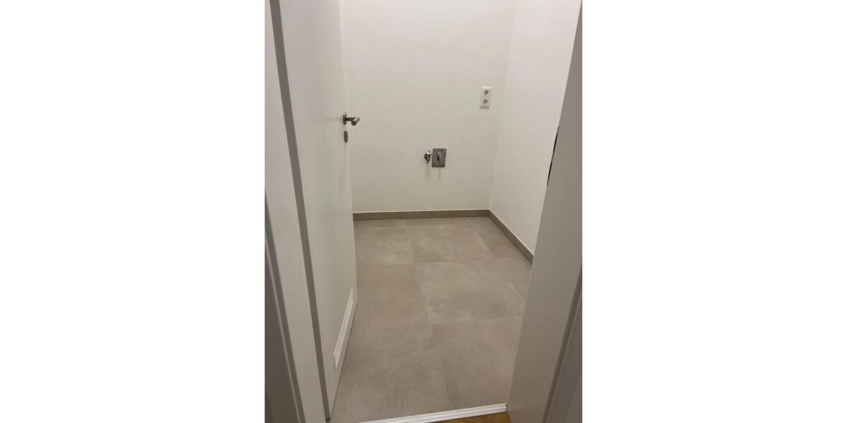 Etagenwohnung Nürnberg Gleißhammer - 2 Zimmer, 71 m&sup2;, 292.500&euro; | Angebot:27021352