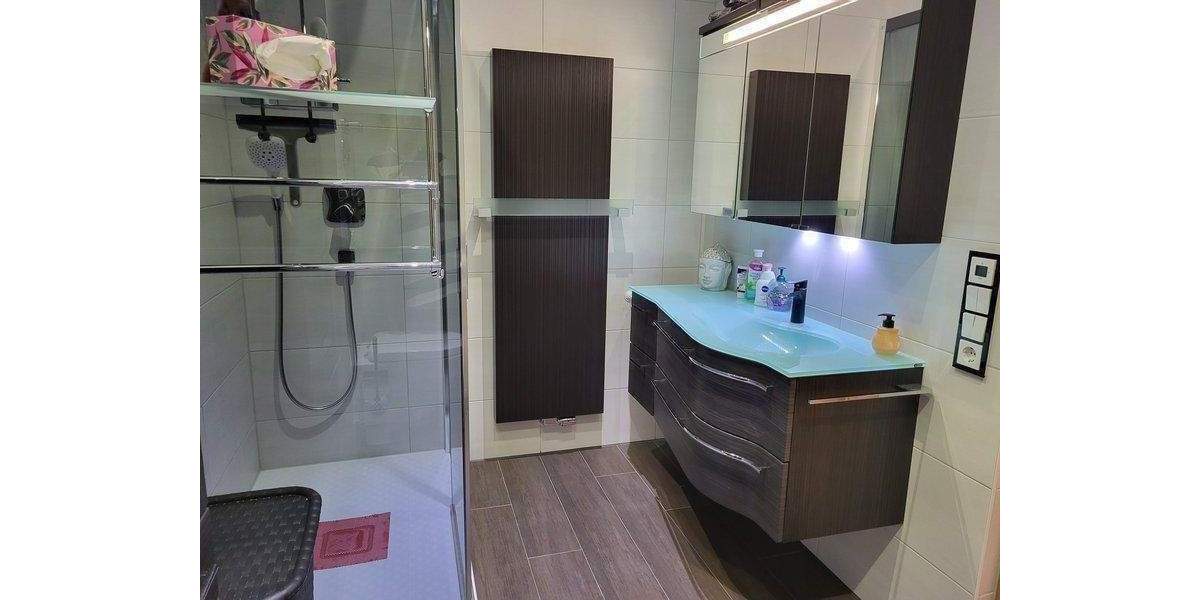 Etagenwohnung Wendelstein - 3 Zimmer, 76 m&sup2;, 860&euro; | Angebot:25563299