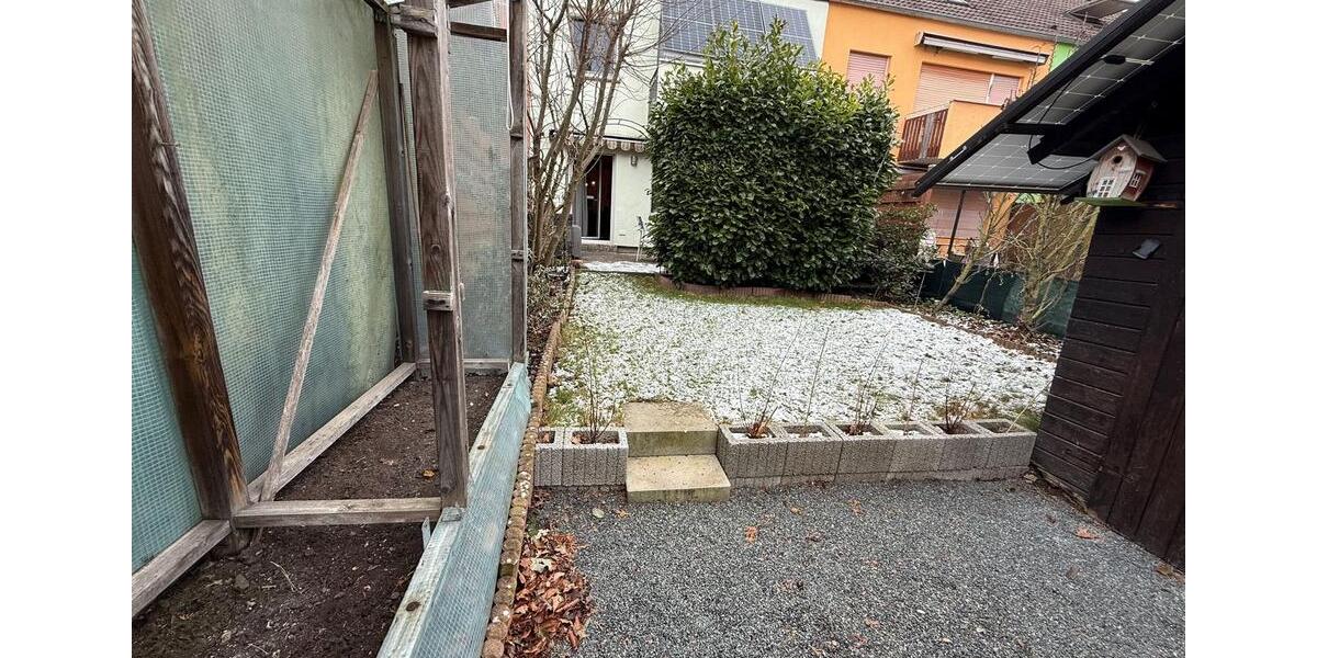 Modernes Einfamilienhaus mit Garten, Solar- & Photovoltaikanlage 6 zimmer