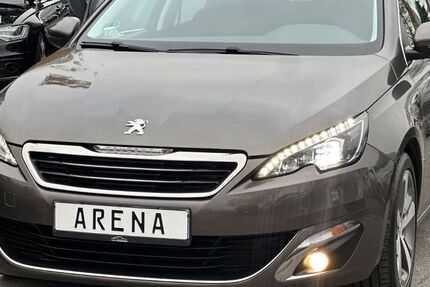 Peugeot 308 113.990 km 7.999 &euro; Nürnberg 90431
