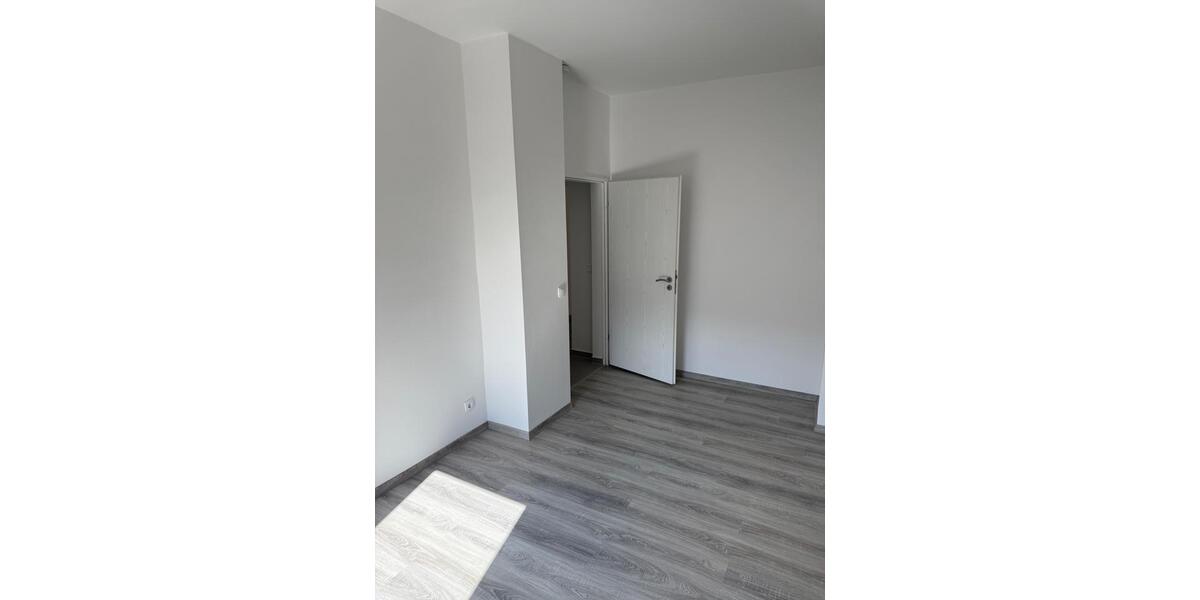 Etagenwohnung Fürth Südstadt - 3 Zimmer, 65 m&sup2;, 240.000&euro; | Angebot:26247610