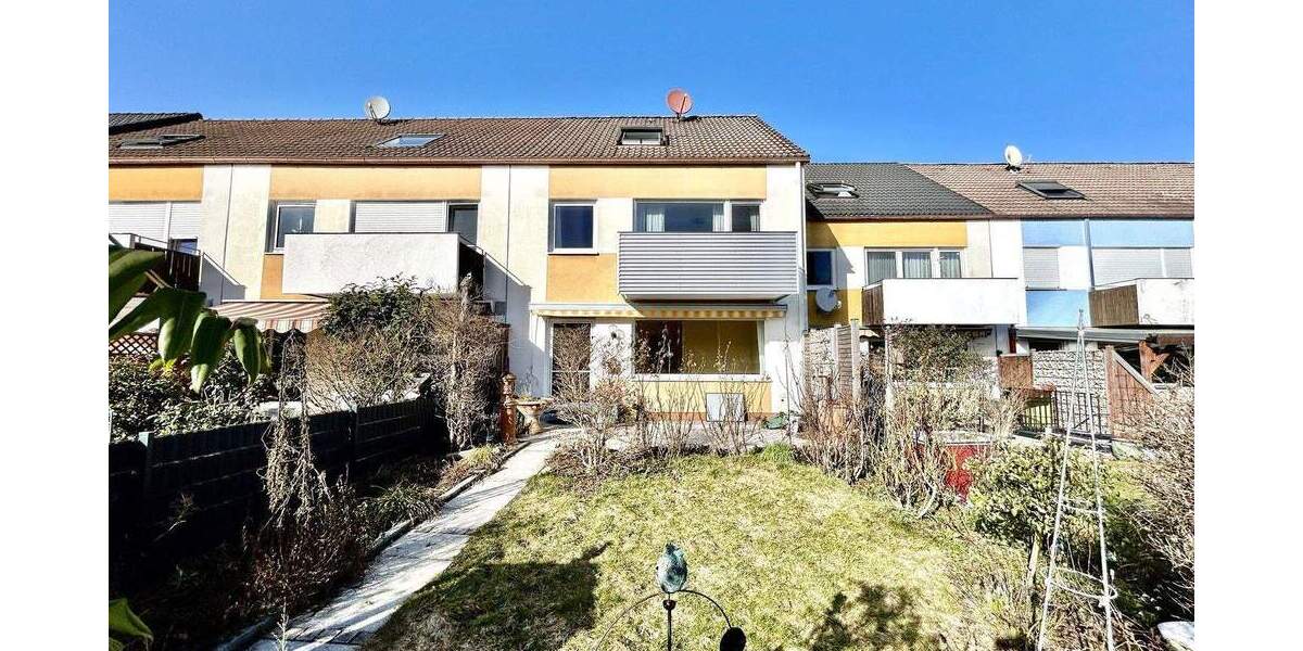 Reihenmittelhaus Fürth Unterfarrnbach - 5 Zimmer, 133 m&sup2;, 399.000&euro; | Angebot:25702761