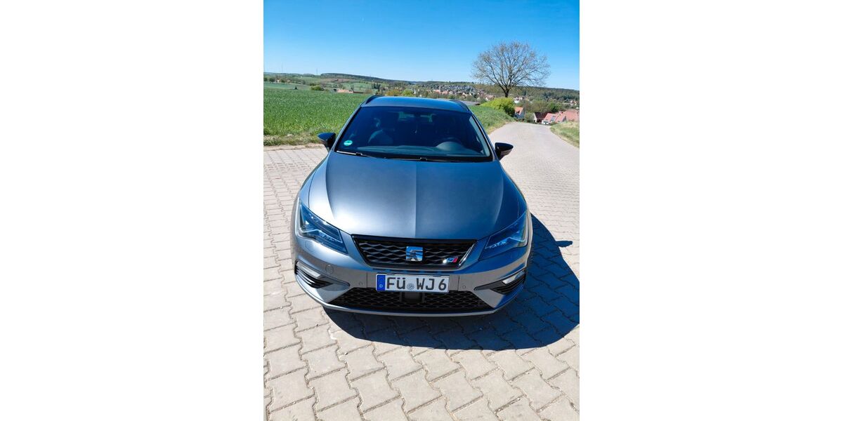 Seat Leon 71.350 km 20.900 &euro; Roßtal 90574