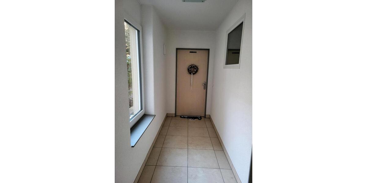 Erdgeschoßwohnung Neuendettelsau - 3 Zimmer, 90 m&sup2;, 375.000&euro; | Angebot:24611126