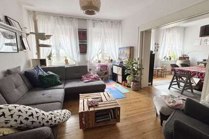 Wohnung zum Mieten in Nürnberg 1.160 € 91 m² 4 zimmer
