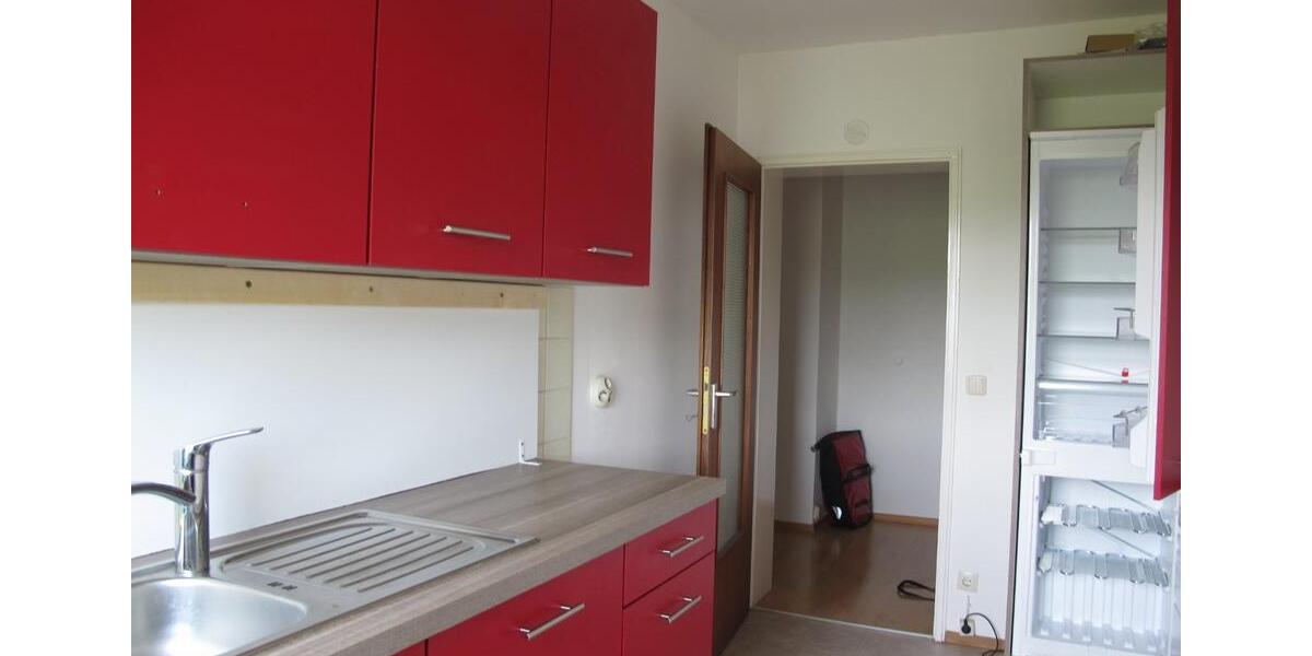 80 q2m Wohnung für 3er Studenten-WG 3 zimmer