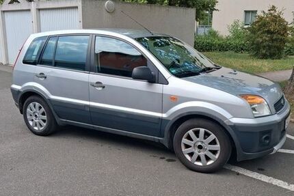 Ford Fusion 202.000 km 1.999 &euro; Erlangen 91052