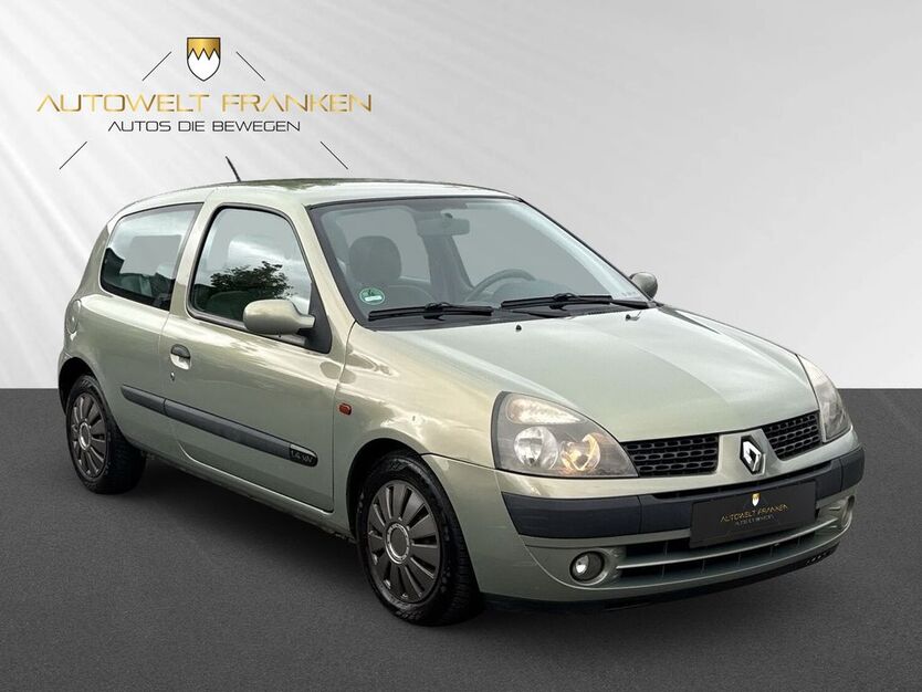 Renault Clio 118.000 km 2.750 € Nürnberg 90441