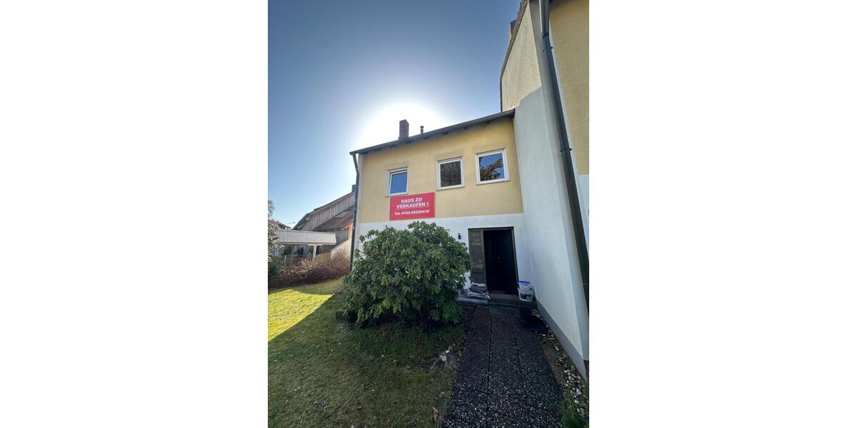 Reihenhaus Röthenbach an der Pegnitz - 6 Zimmer, 135 m&sup2;, 590.000&euro; | Angebot:25343804