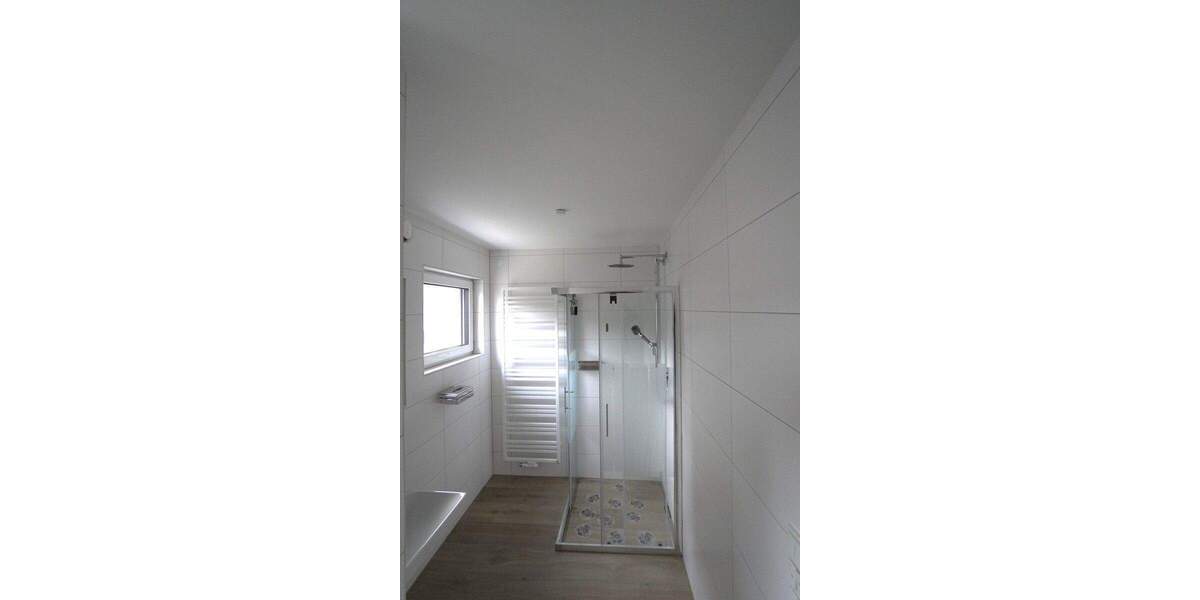 Neuwertige 3-Zimmer-Eigentumswohnung mit Einbauküche und Garage in Nürnberg 3 zimmer