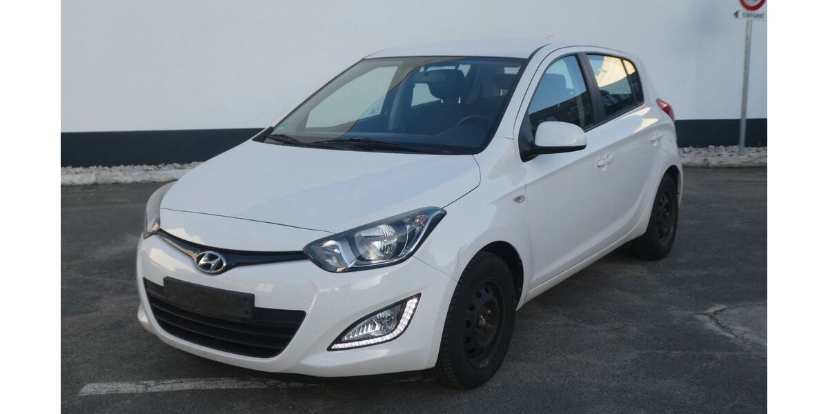 Hyundai i20 130.000 km 2.200 &euro; Nürnberg 90441