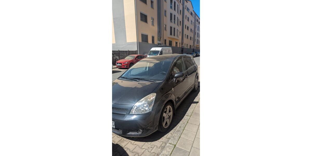 Toyota Corolla Verso 290.150 km 1.750 &euro; Fürth 90762