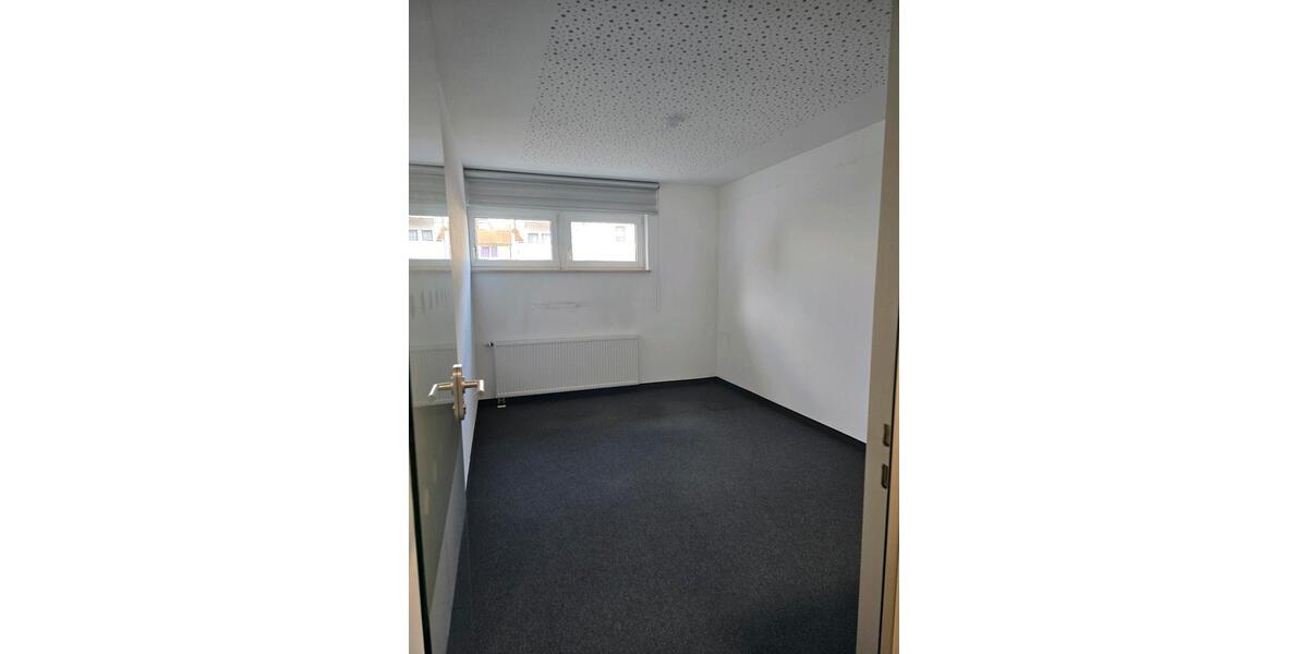 Büro, Laden, Praxis, Gewerbe zimmer