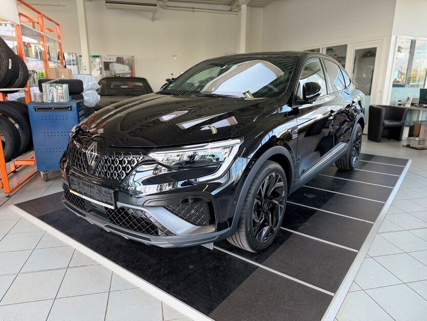 Renault Arkana 4.700 km 29.490 € Fürth 90763