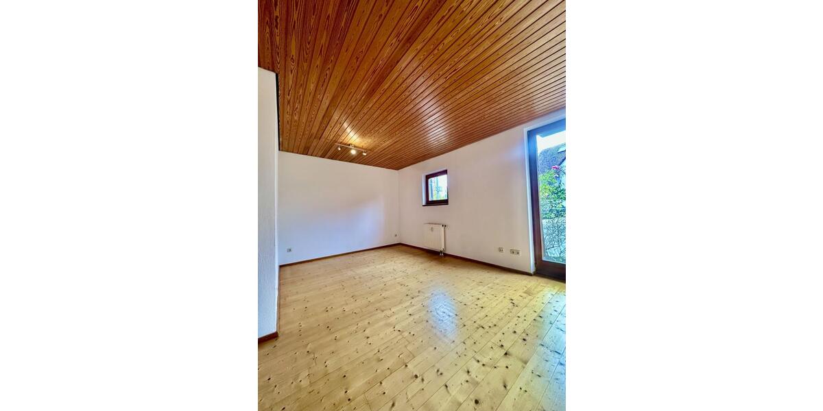 Maximale RenditeEigennutz: Modernisiertes Investment Cadolzburg 2 zimmer