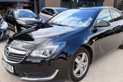 Opel Insignia 218.000 km 6.799 &euro; Oberasbach 90522