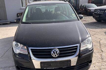 VW Touran 320.000 km 1.500 &euro; Nürnberg 90441