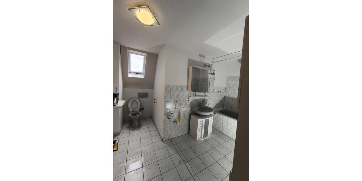 Etagenwohnung Nürnberg Sankt Leonhard - 3 Zimmer, 78 m&sup2;, 240.000&euro; | Angebot:26193046