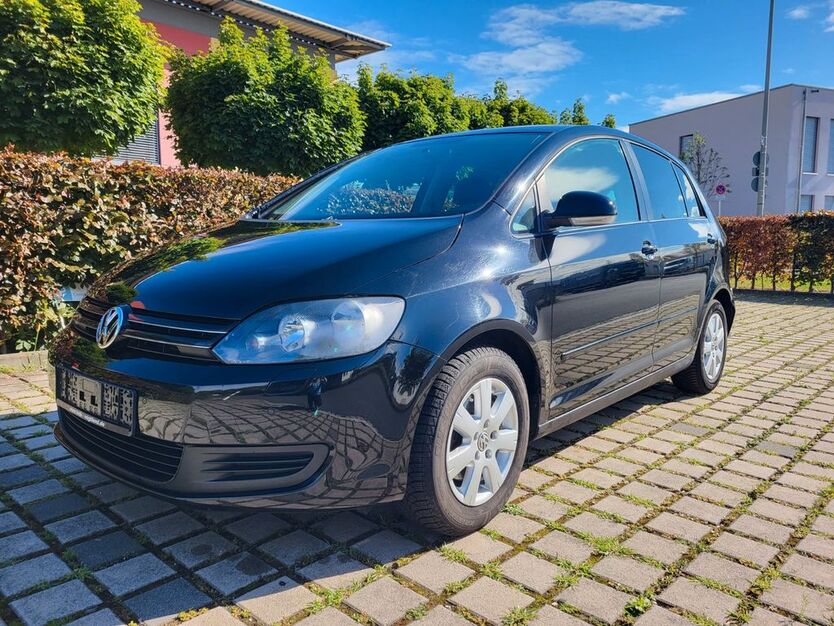 VW Golf Plus 209.000 km 1.999 € Nürnberg 90449