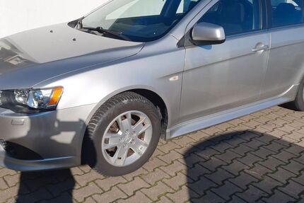 Mitsubishi Lancer 187.000 km 5.450 € Nürnberg 90431