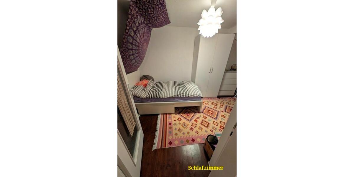 Dachgeschoßwohnung Hersbruck - 4 Zimmer, 72 m&sup2;, 580&euro; | Angebot:25656990