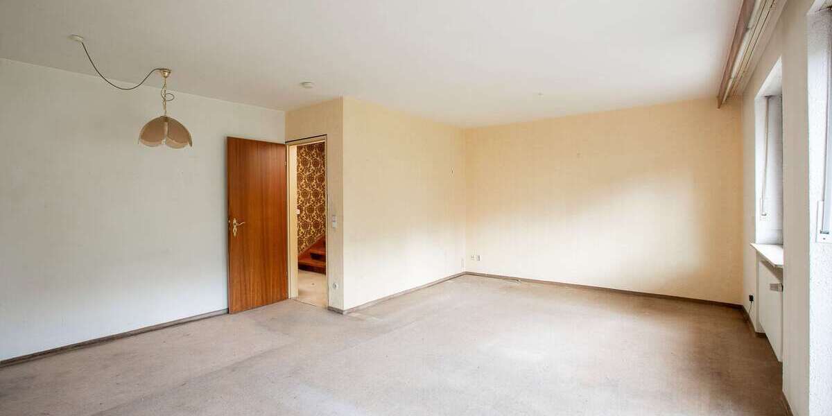 Haus zum Kaufen in Nürnberg 429.000 € 102 m² 5 zimmer