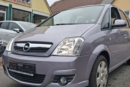 Opel Meriva 15.300 km 8.480 € Lauterhofen 92283