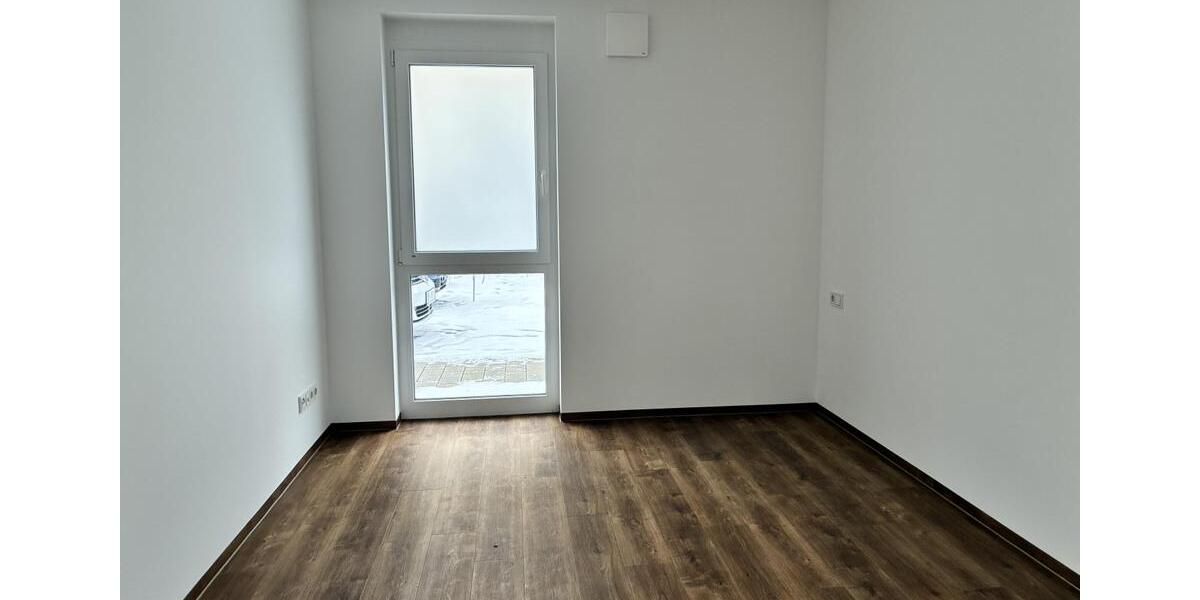 ruhig wohnen im Erdgeschoss - mit eigenem Garten! 2 zimmer