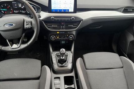 Ford Focus 95.000 km 9.999 &euro; Nürnberg 90475