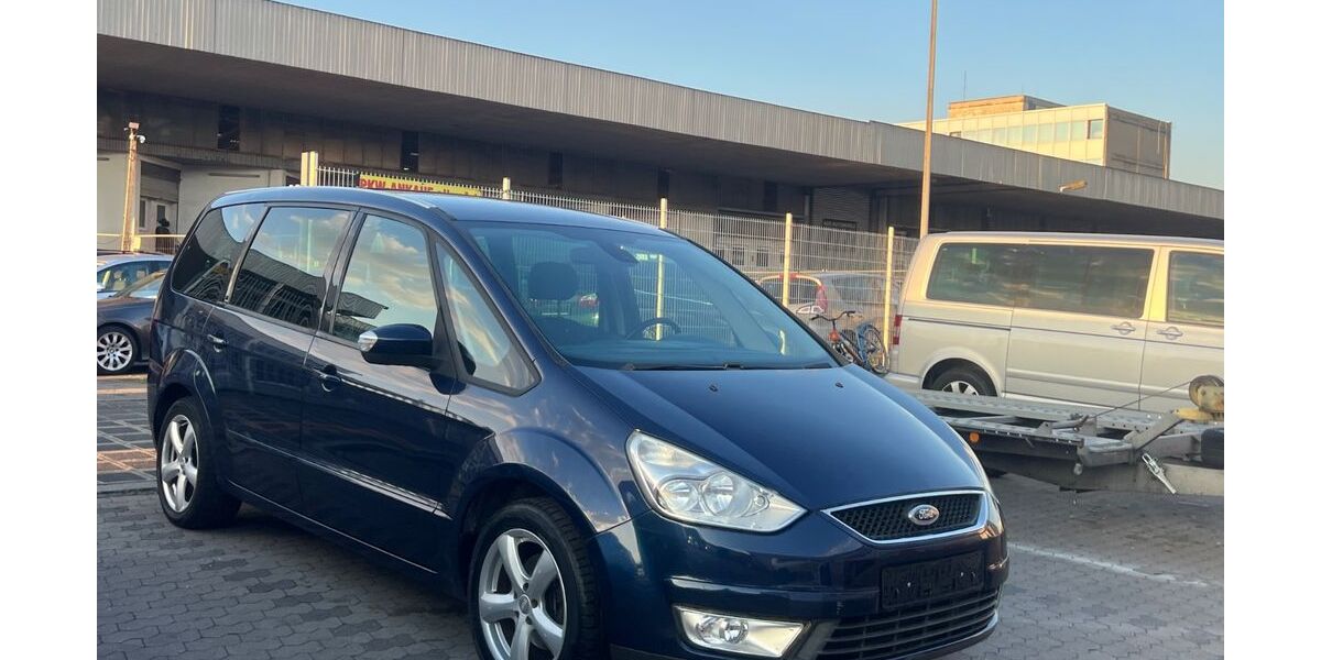 Ford Galaxy 246.556 km 1.999 &euro; Nürnberg 90439
