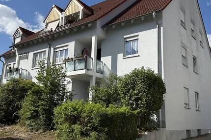 RESERVIERT - 3-Zimmer-Eigentumswohnung mit KFZ-Stellplatz 3 zimmer