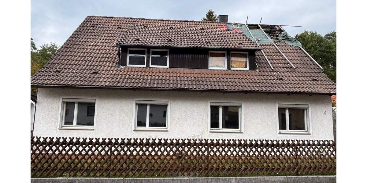 Grundstück am Waldrand mit Altbestand zimmer