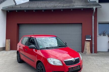 Skoda Fabia 183.560 km 2.099 &euro; Berg 92348