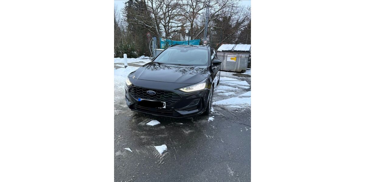 Ford Focus 32.000 km 19.900 &euro; Fürth 90765