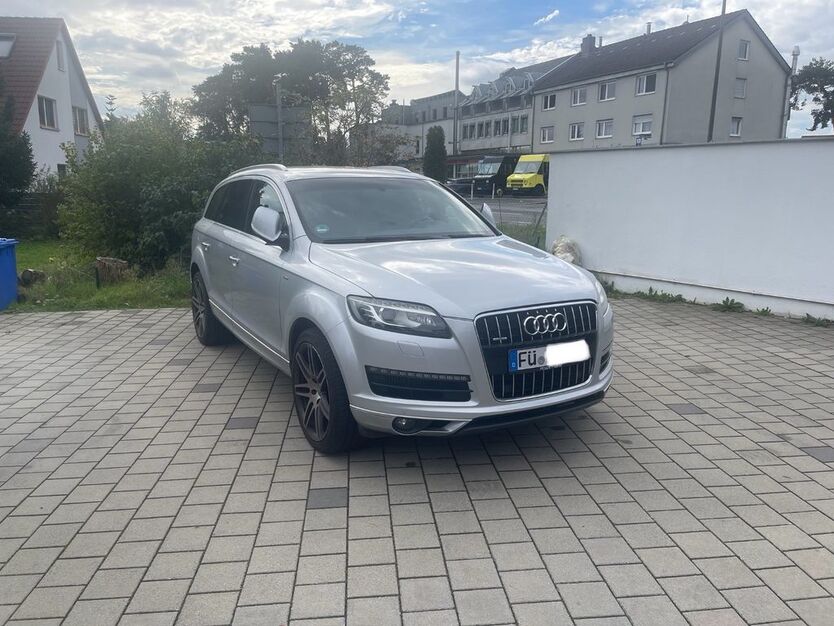 Audi Q7 269.000 km 13.990 € Fürth 90765