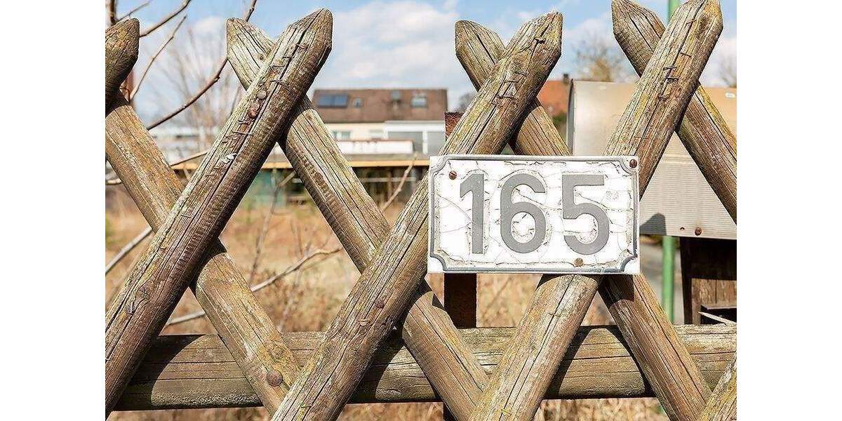 Intelligentes Wohnkonzept, großzügiger Süd-Balkon, direkt am Marienbergpark, KfW 40 EE 4 zimmer