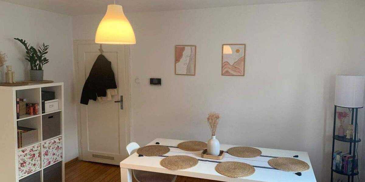 Etagenwohnung Erlangen Innenstadt - 3 Zimmer, 65 m&sup2;, 305.000&euro; | Angebot:25772442