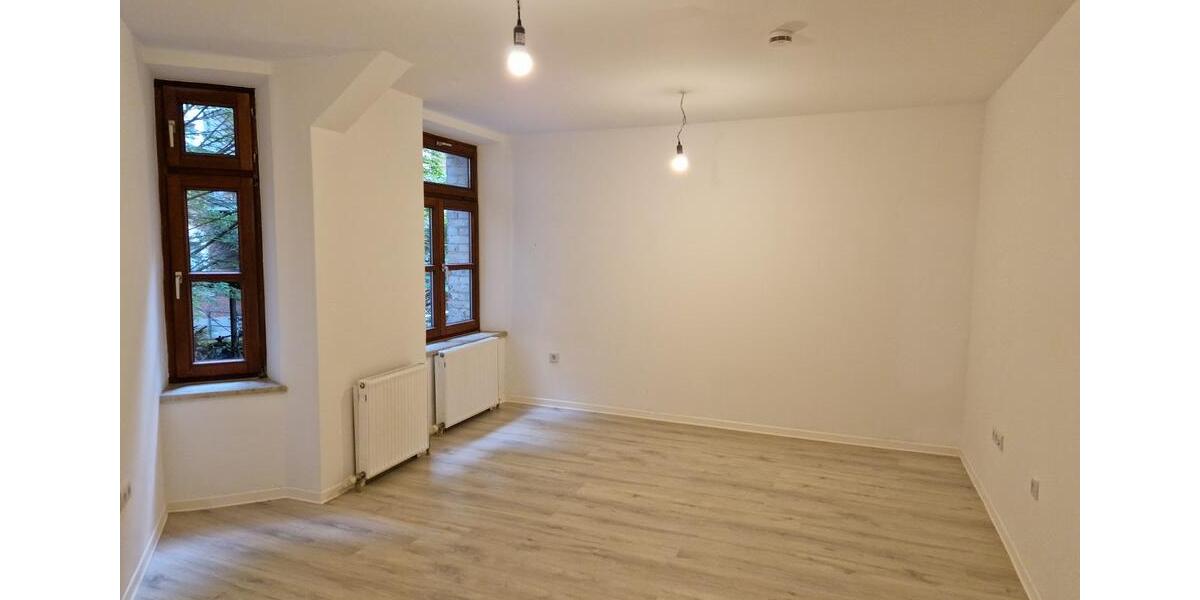 Erdgeschoßwohnung Nürnberg Gibitzenhof - 4 Zimmer, 160 m&sup2;, 1.520&euro; | Angebot:26481345