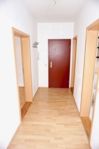 Etagenwohnung Nürnberg Mögeldorf - 3 Zimmer, 71 m&sup2;, 255.000&euro; | Angebot:26189908