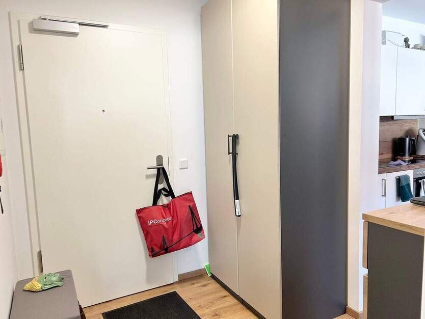 ***LIEBLINGSPLATZ*** SONNIGE 2 Zimmer Wohnung MIT EINBAUKÜCHE TERRASSE UND GARTENANTEIL