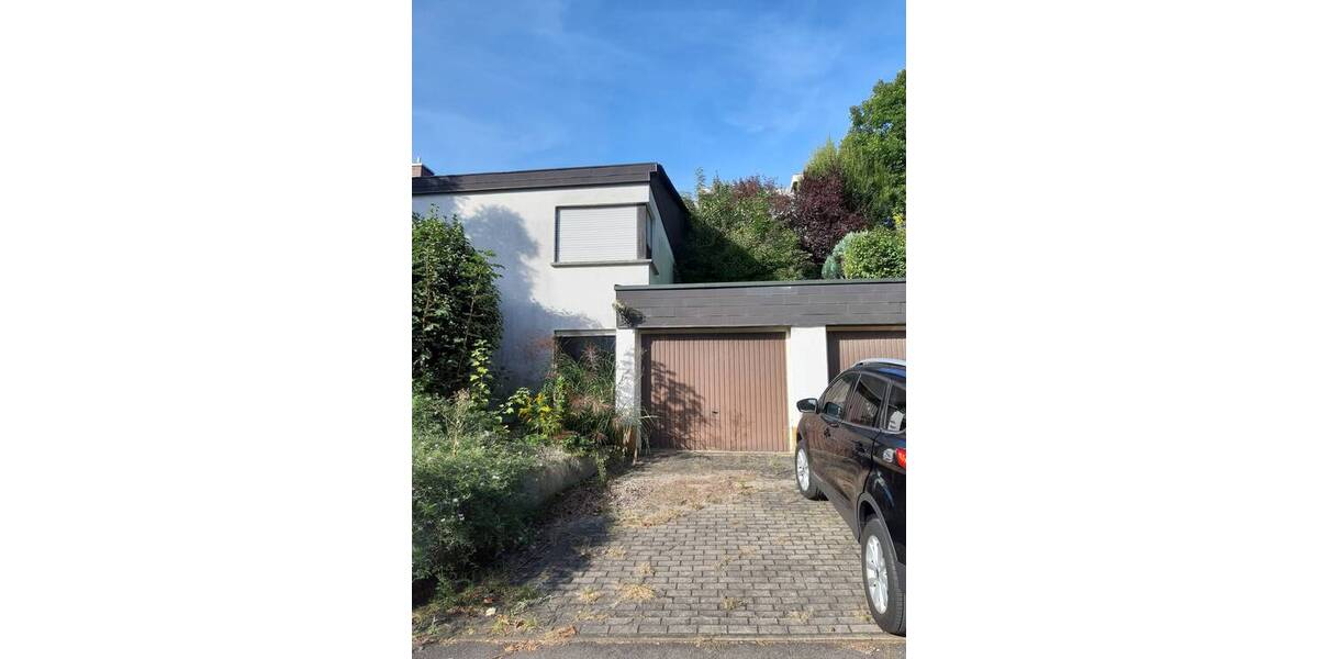 Einfamilienhaus Zirndorf Bronnamberg - 9 Zimmer, 160 m&sup2;, 469.000&euro; | Angebot:25662809